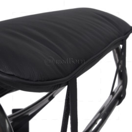 LC4 Chaise Longue  Black Leather 